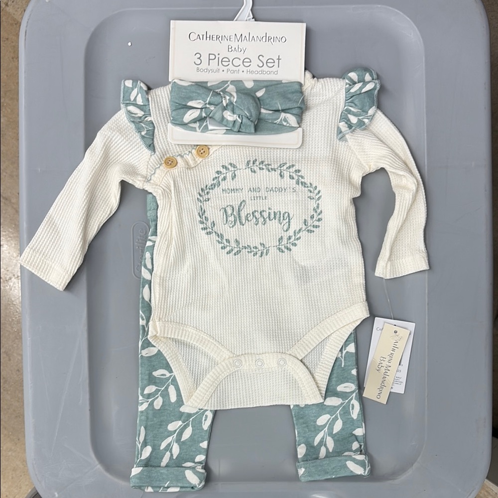 Catherine Malandrino Cream and Green matching set with Headband